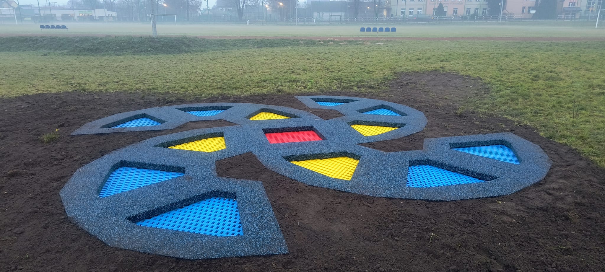 Bezpieczna trampolina dla dziecka – na co zwrócić uwagę?